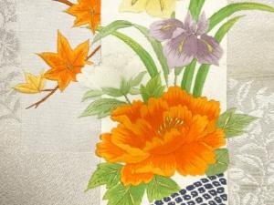 アンティーク　牡丹に菖蒲・楓模様刺繍名古屋帯